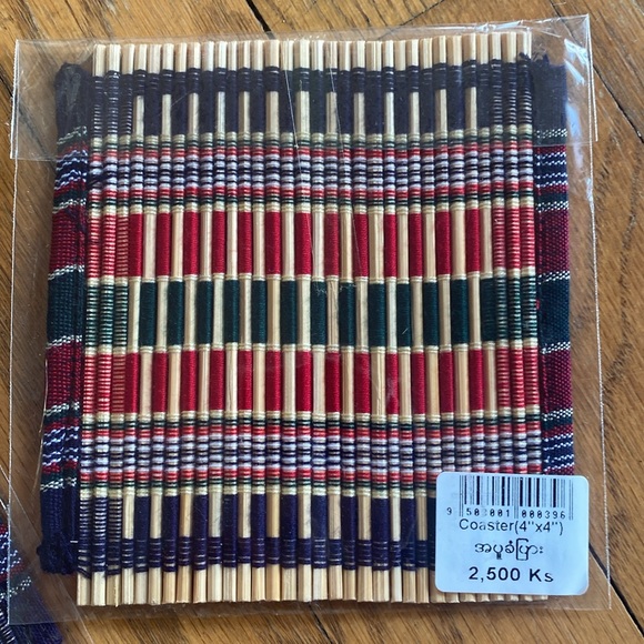 Fourpak Burmese coasters NWT - Picture 3 of 3